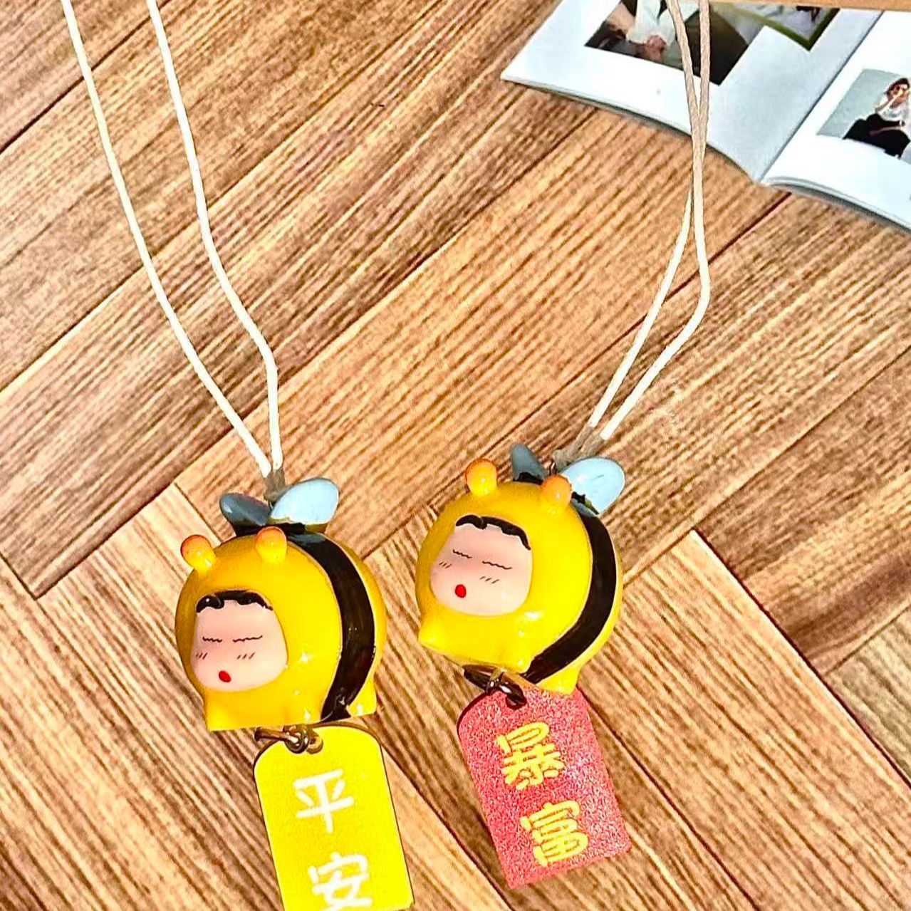 Crayon Shin-chan Bee Cosplay F - огляд і ціна Car Accessories Website